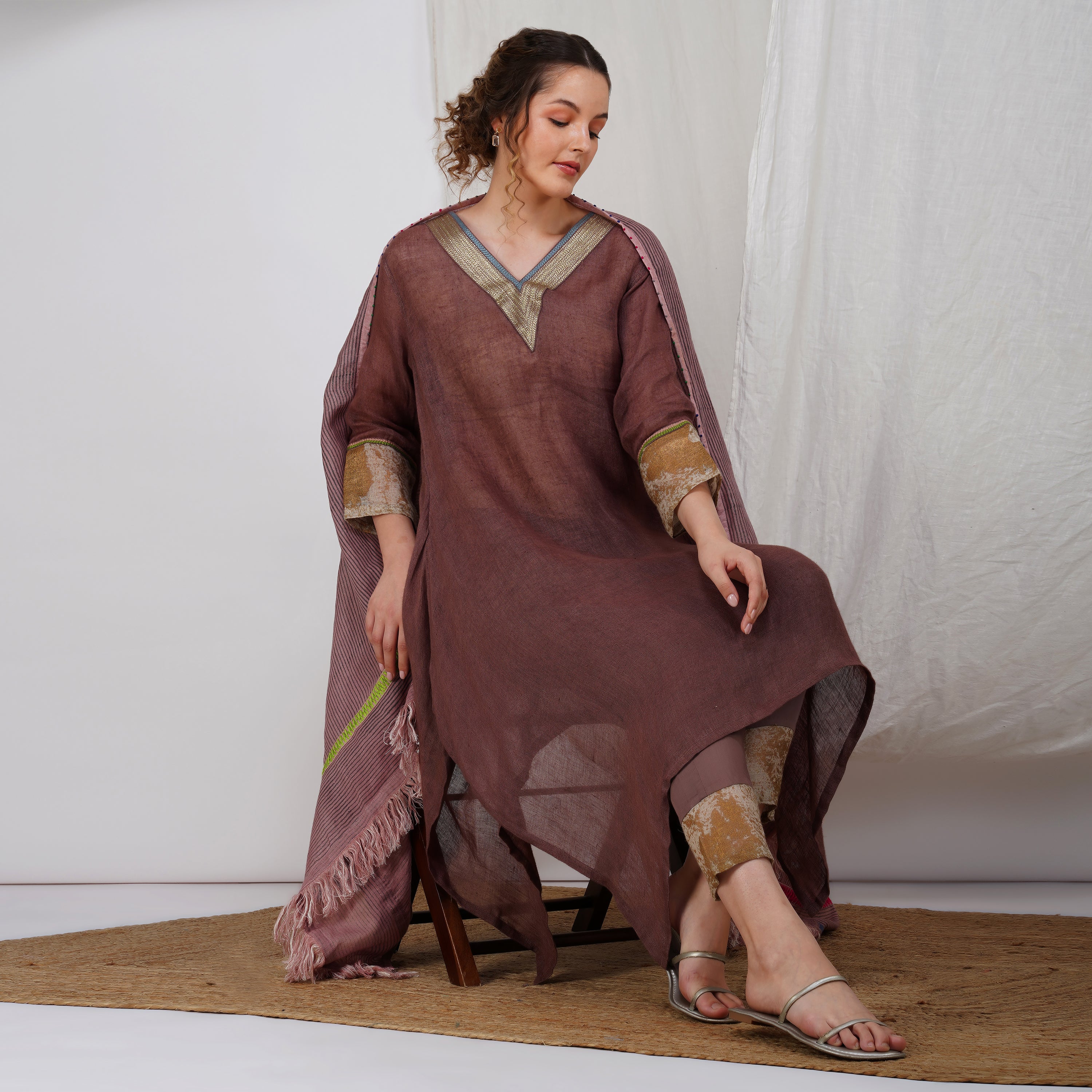 V-Neck Foil Tunic | Co-ord Set – Elegant Handcrafted Linen | VIVIR